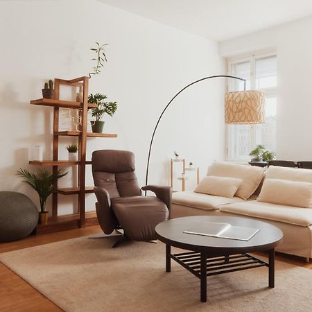 Stylish Designer Apartment At The Center Of Vienna Naschmarkt Exteriör bild
