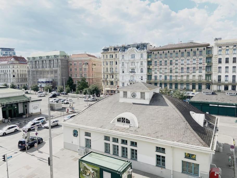 Stylish Designer Apartment At The Center Of Vienna Naschmarkt Exteriör bild